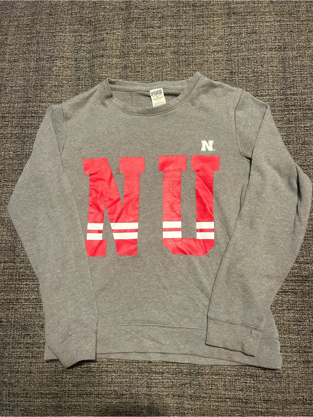 PINK Victoria’s Secret Nebraska Huskers Sweatshirt Gray Women’s Small